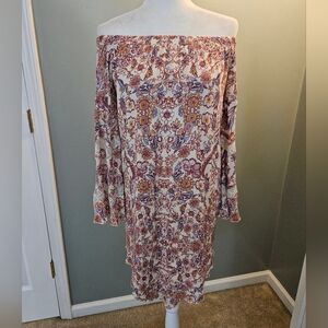 Love Fire Women's Size Medium M Floral Off-Shoulder Dress Lace Flowy